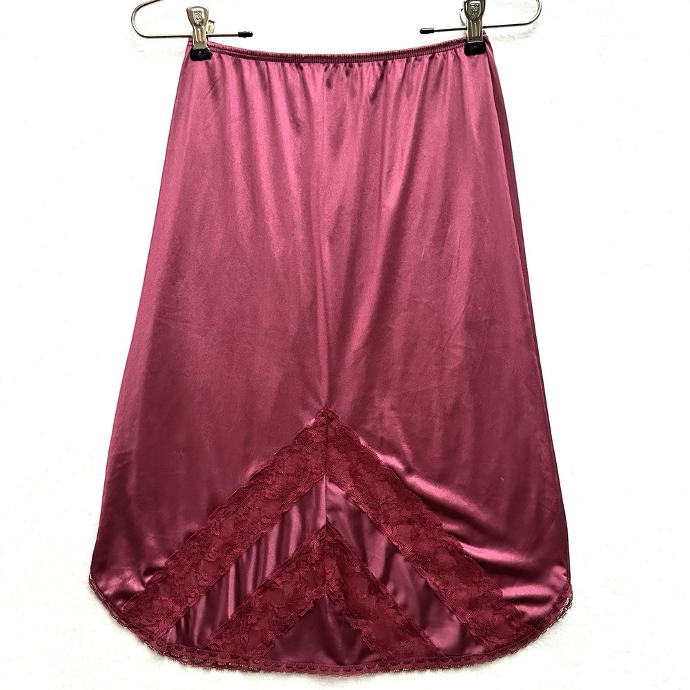 Vtg Half Slip Skirt M Medium Red‎ Lace Embroidered Nylon Burgundy Whimisygoth